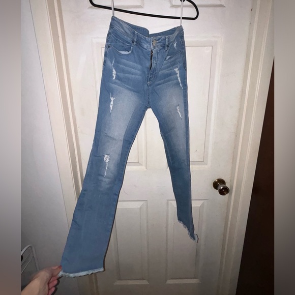 STUDIO F Flared Jeans - Picture 2 of 5